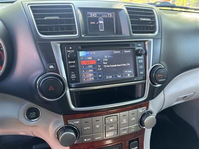 2013 Toyota Highlander Limited AWD 3.5L 4dr   - Photo 34 - Boise, ID 83704