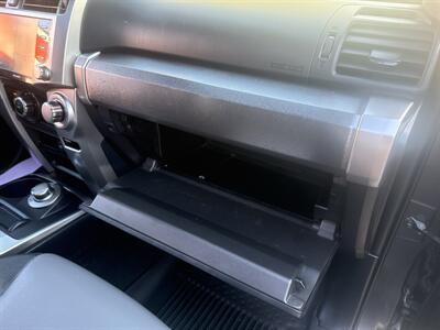 2021 Toyota 4Runner SR5 Premium 4WD 4dr   - Photo 25 - Boise, ID 83704