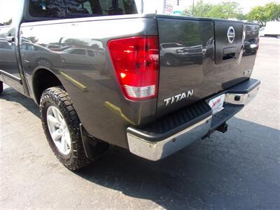 2010 Nissan Titan SE 4WD 5.6L 4dr   - Photo 7 - Boise, ID 83704