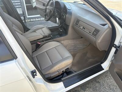 1993 BMW 325i 2.5L I6 4dr   - Photo 20 - Boise, ID 83704