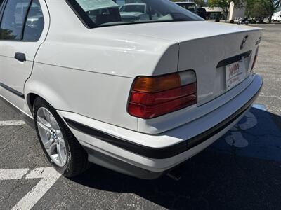 1993 BMW 325i 2.5L I6 4dr   - Photo 7 - Boise, ID 83704