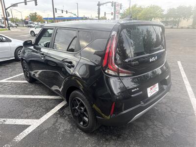 2023 Kia Soul LX 2.0L I4 4dr   - Photo 3 - Boise, ID 83704