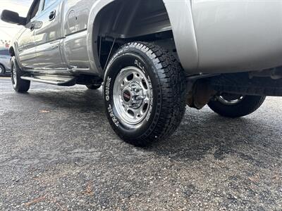 2003 GMC Sierra 2500 SLE 4WD 8.1L V8 4dr   - Photo 6 - Boise, ID 83704