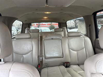 2005 Chevrolet Suburban 2500 LT 4WD 8.1L 4dr   - Photo 28 - Boise, ID 83704