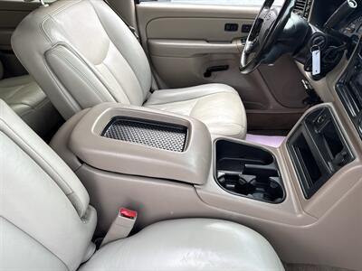 2005 Chevrolet Suburban 2500 LT 4WD 8.1L 4dr   - Photo 29 - Boise, ID 83704