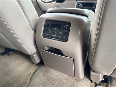 2005 Chevrolet Suburban 2500 LT 4WD 8.1L 4dr   - Photo 32 - Boise, ID 83704