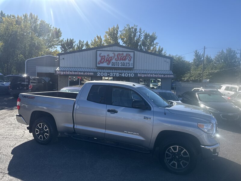 2015 Toyota Tundra SR5 4WD 5.7L V8 4dr  