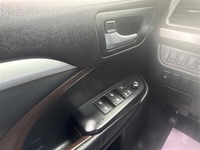 2015 Toyota Highlander XLE AWD 3.5L V6 4dr   - Photo 41 - Boise, ID 83704