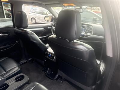 2015 Toyota Highlander XLE AWD 3.5L V6 4dr   - Photo 32 - Boise, ID 83704