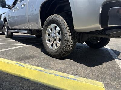 2013 GMC Sierra 2500 SLT 4WD 6.6L V8 4dr   - Photo 6 - Boise, ID 83704
