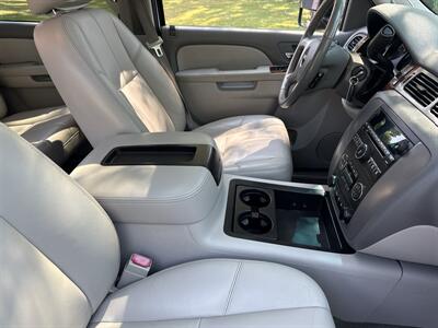 2013 GMC Sierra 2500 SLT 4WD 6.6L V8 4dr   - Photo 32 - Boise, ID 83704