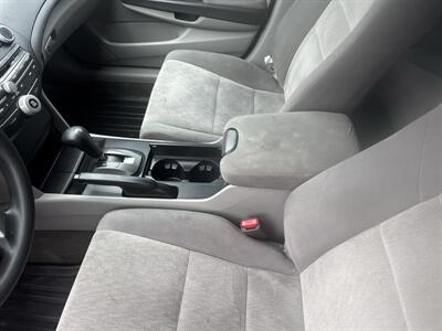 2010 Honda Accord LX 2.4L I4 4dr   - Photo 30 - Boise, ID 83704