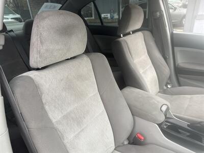 2010 Honda Accord LX 2.4L I4 4dr   - Photo 28 - Boise, ID 83704