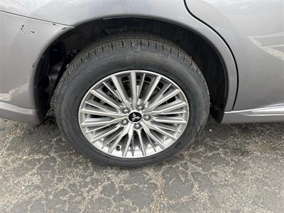 2022 Mitsubishi Outlander PHEV SEL AWD Hybrid 4dr   - Photo 10 - Boise, ID 83704