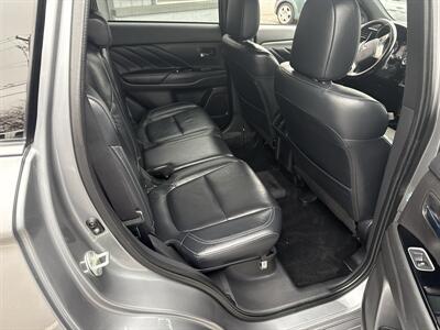 2022 Mitsubishi Outlander PHEV SEL AWD Hybrid 4dr   - Photo 18 - Boise, ID 83704