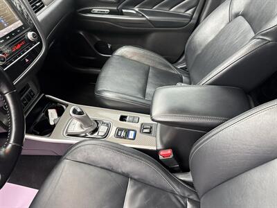 2022 Mitsubishi Outlander PHEV SEL AWD Hybrid 4dr   - Photo 34 - Boise, ID 83704