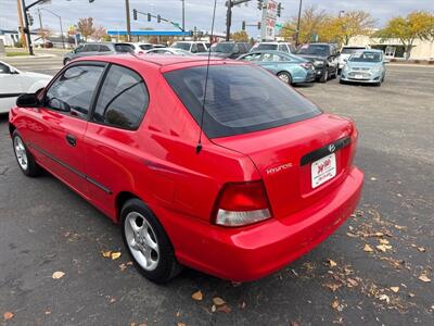 2002 Hyundai ACCENT L 1.5L I4 2dr   - Photo 3 - Boise, ID 83704