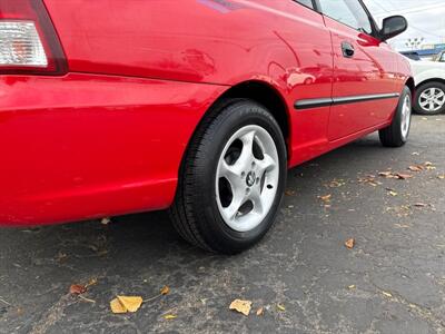 2002 Hyundai ACCENT L 1.5L I4 2dr   - Photo 5 - Boise, ID 83704