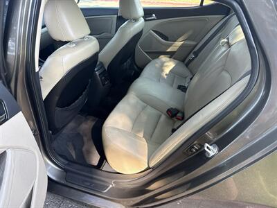 2012 Kia Optima EX 2.4L I4 4dr   - Photo 15 - Boise, ID 83704