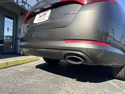2012 Kia Optima EX 2.4L I4 4dr   - Photo 9 - Boise, ID 83704
