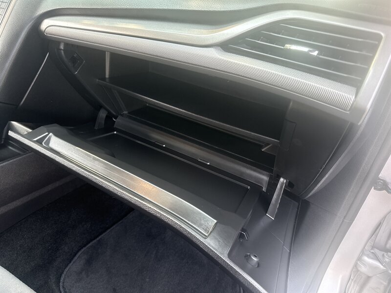 2018 Ford Fusion SE photo 23