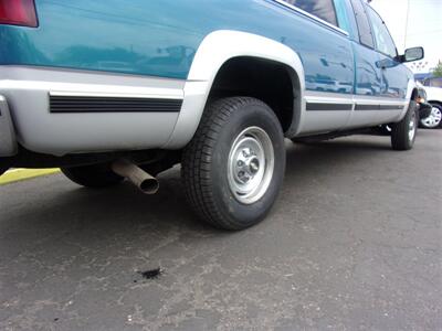 1997 Chevrolet Silverado 2500 4WD   - Photo 5 - Boise, ID 83704