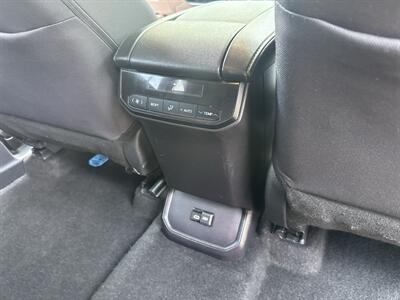 2024 Toyota Highlander LE   - Photo 32 - Boise, ID 83704