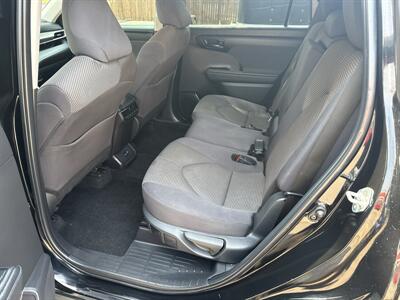 2024 Toyota Highlander LE   - Photo 18 - Boise, ID 83704