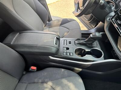 2024 Toyota Highlander LE   - Photo 29 - Boise, ID 83704