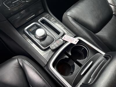 2021 Chrysler 300 Series Touring AWD 3.6L 4dr   - Photo 33 - Boise, ID 83704