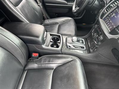 2021 Chrysler 300 Series Touring AWD 3.6L 4dr   - Photo 28 - Boise, ID 83704