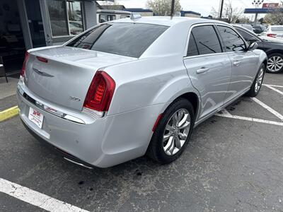 2021 Chrysler 300 Series Touring AWD 3.6L 4dr   - Photo 4 - Boise, ID 83704