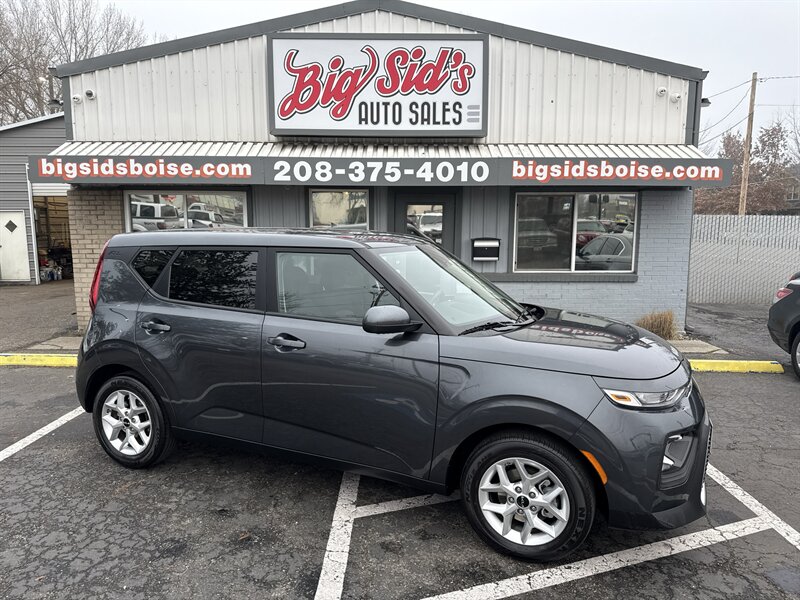 2022 Kia Soul LX 2.0L I4 4dr   - Photo 1 - Boise, ID 83704