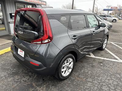 2022 Kia Soul LX 2.0L I4 4dr   - Photo 4 - Boise, ID 83704