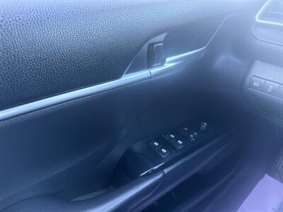 2018 Toyota Camry SE 2.5L I4 4dr   - Photo 38 - Boise, ID 83704