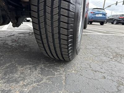 2001 Ford F-250 XLT 4WD 6.8L 2dr   - Photo 10 - Boise, ID 83704