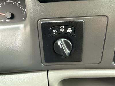 2001 Ford F-250 XLT 4WD 6.8L 2dr   - Photo 34 - Boise, ID 83704