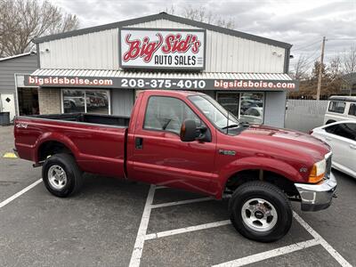 2001 Ford F-250 XLT 4WD 6.8L 2dr Truck