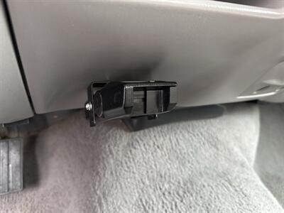 2001 Ford F-250 XLT 4WD 6.8L 2dr   - Photo 33 - Boise, ID 83704