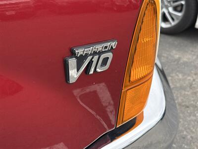 2001 Ford F-250 XLT 4WD 6.8L 2dr   - Photo 11 - Boise, ID 83704