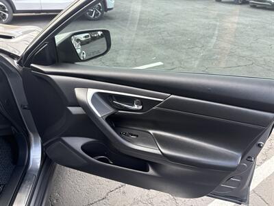 2018 Nissan Altima 2.5 SR 4dr   - Photo 21 - Boise, ID 83704