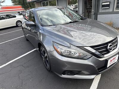 2018 Nissan Altima 2.5 SR 4dr   - Photo 14 - Boise, ID 83704