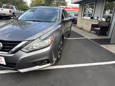 2018 Nissan Altima 2.5 SR 4dr   - Photo 13 - Boise, ID 83704