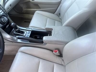 2011 Acura TL 3.5L V6 4dr   - Photo 30 - Boise, ID 83704
