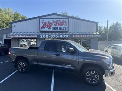 2017 Toyota Tundra SR5 4WD 5.7L V8 4dr Truck