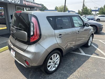 2018 Kia Soul + 2.0L I4 4dr   - Photo 4 - Boise, ID 83704