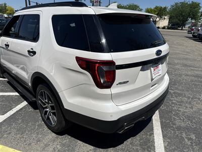 2017 Ford Explorer Sport 4WD 3.5L 4dr   - Photo 5 - Boise, ID 83704