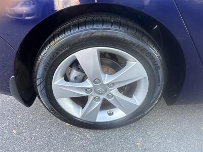 2013 Hyundai ELANTRA GLS 1.8L I4 4dr   - Photo 11 - Boise, ID 83704