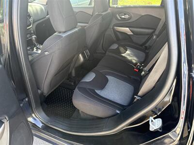 2018 Jeep Cherokee Latitude 4WD 2.4L 4d   - Photo 18 - Boise, ID 83704