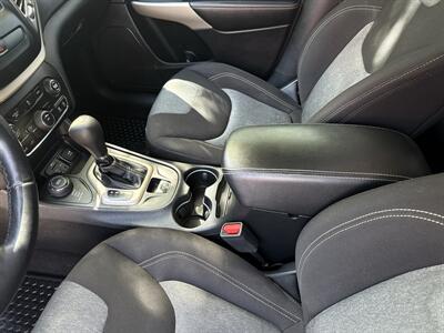 2018 Jeep Cherokee Latitude 4WD 2.4L 4d   - Photo 31 - Boise, ID 83704